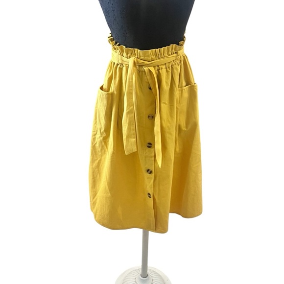 Sadie & Love Anthropologie Mustard Paper Bag Waist 
Skirt Faux Button Front L - Picture 9 of 9